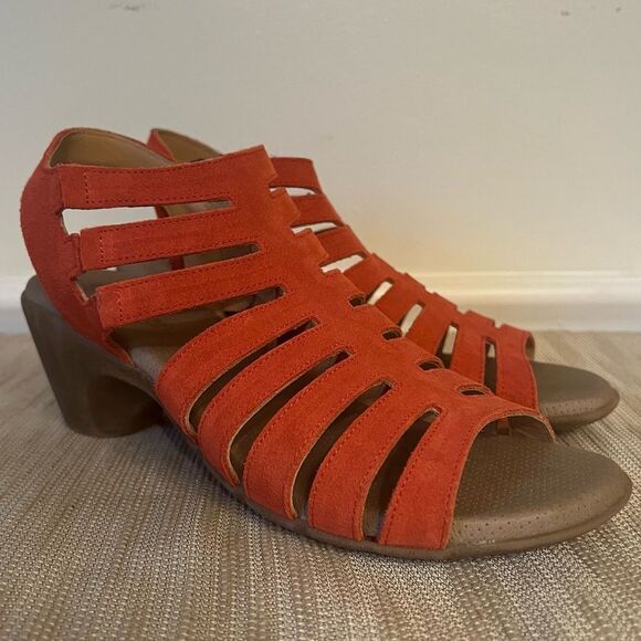 Eric Michael Red/Orange Suede Lara Strappy Sandal Made in Portugal Sz 41 EU - Picture 7 of 16